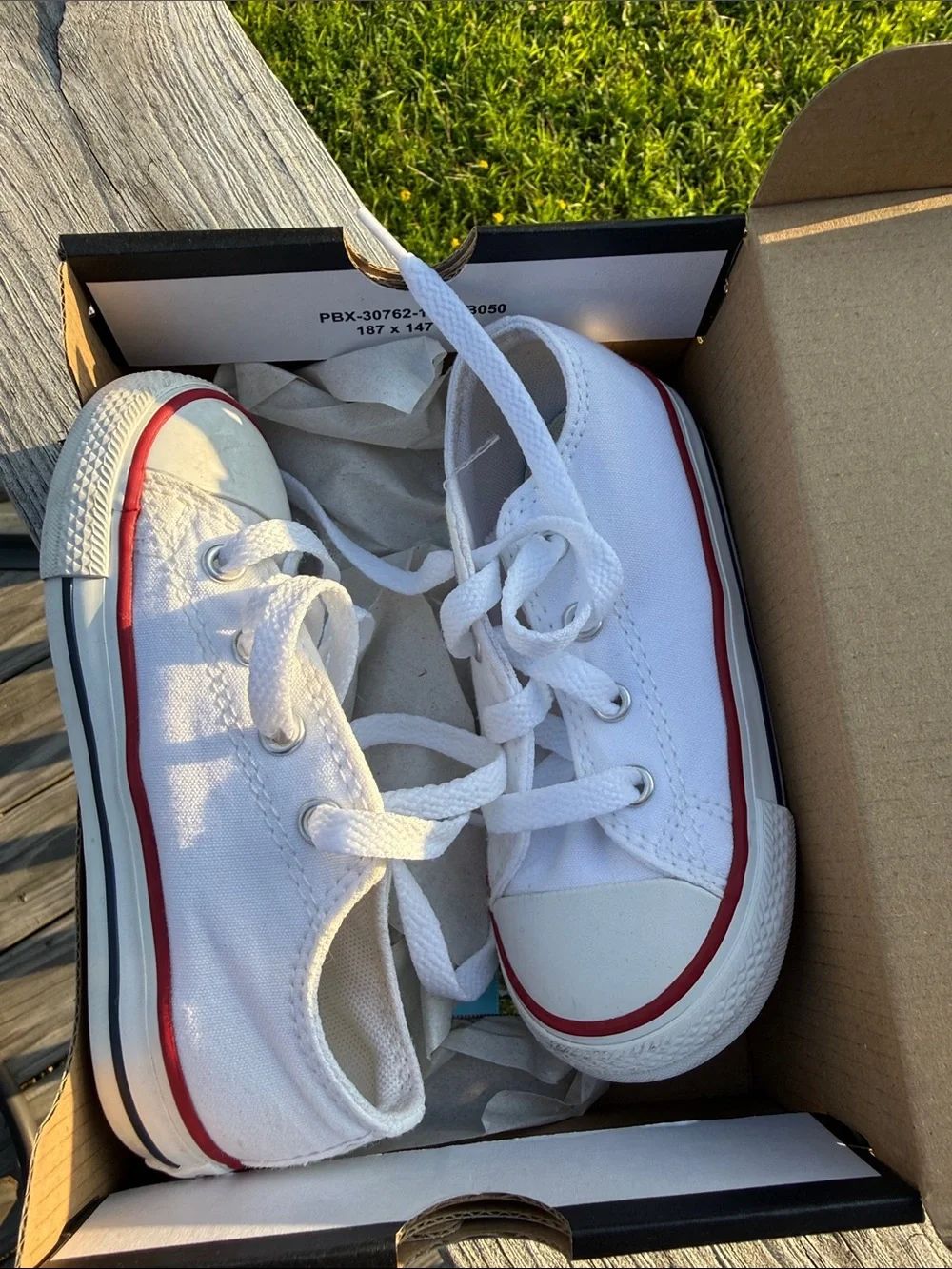 Converse White Low-Top Kids Sneakers with Red Trim
